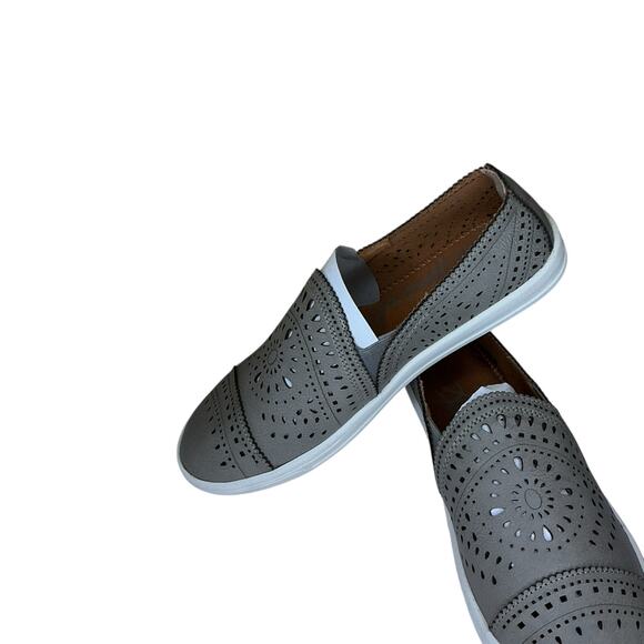 American Rag Ashanne Slip-On Sneakers Gray Perforated Women’s 5.5 M NIB - Picture 6 of 6